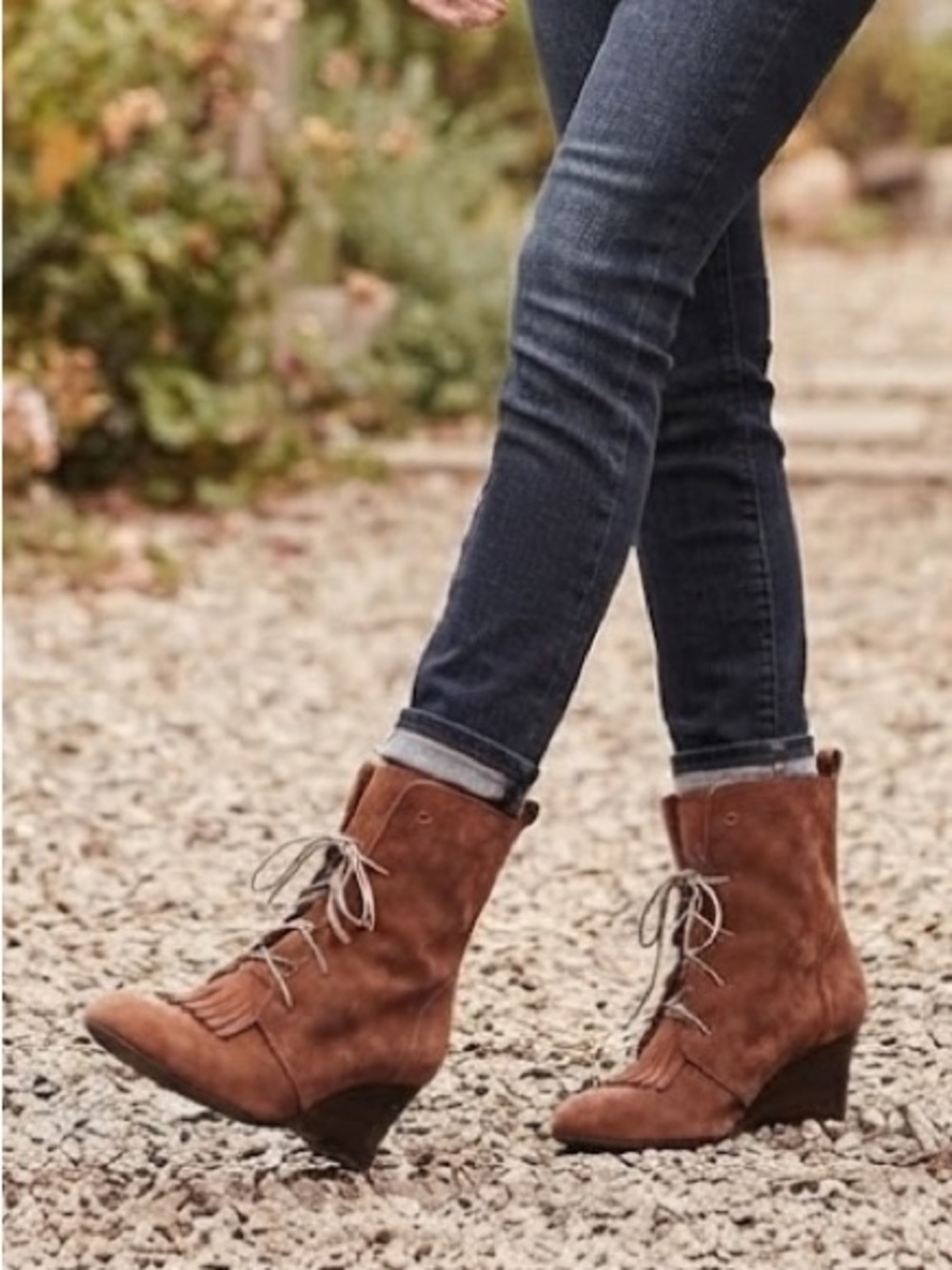 Ginger Goff Brown Suede Lace Up Wedge Victorian Boots Size 6